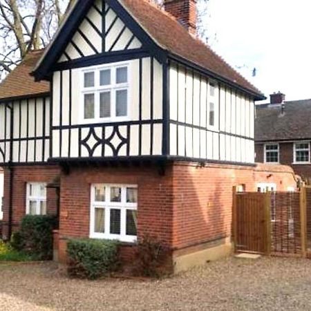 Old School Apartment 1 First Floor Bury St. Edmunds المظهر الخارجي الصورة